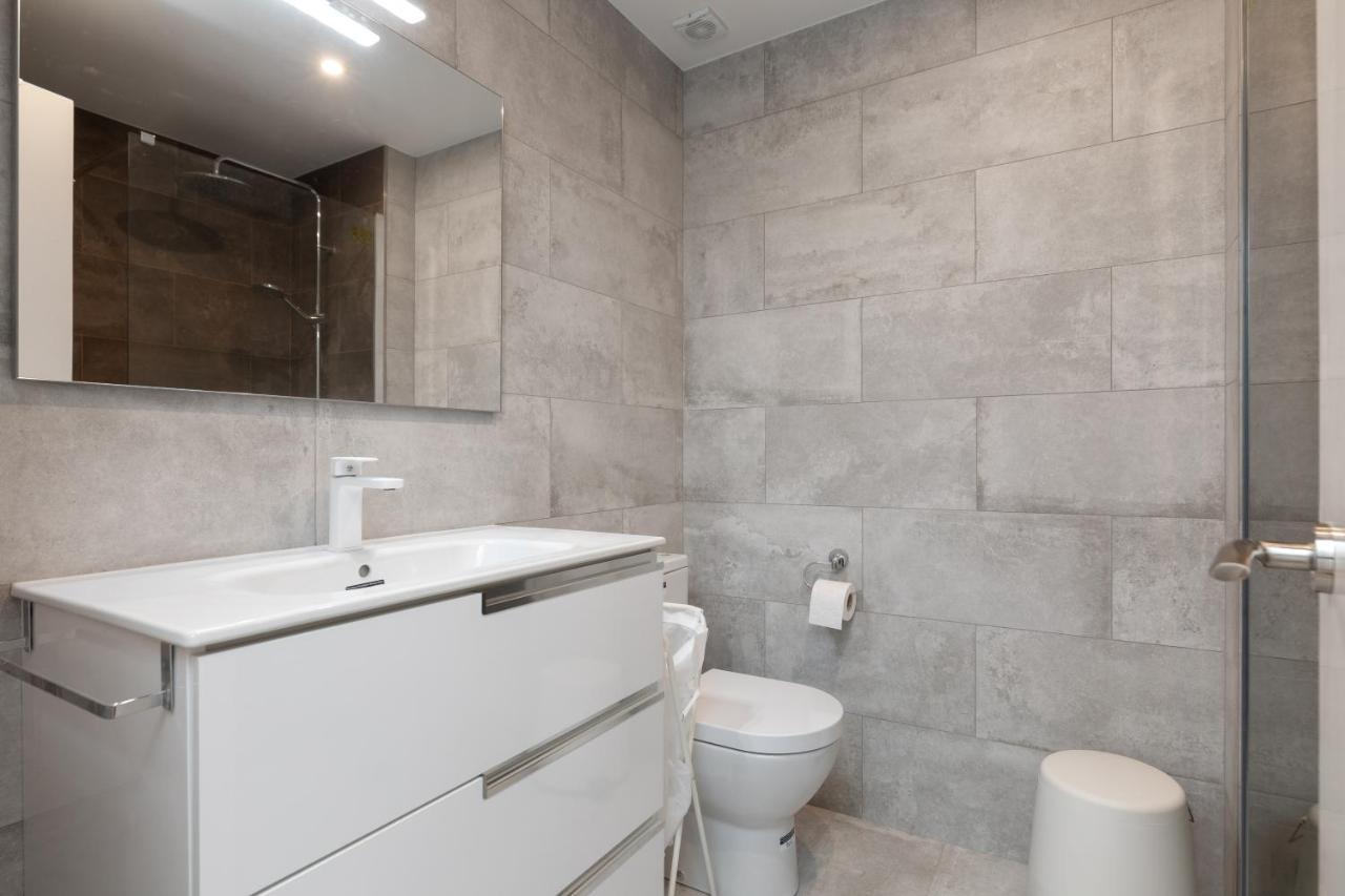 Hauzify I Apartament Big Family Сан-Фелиу-де-Гишольс Экстерьер фото