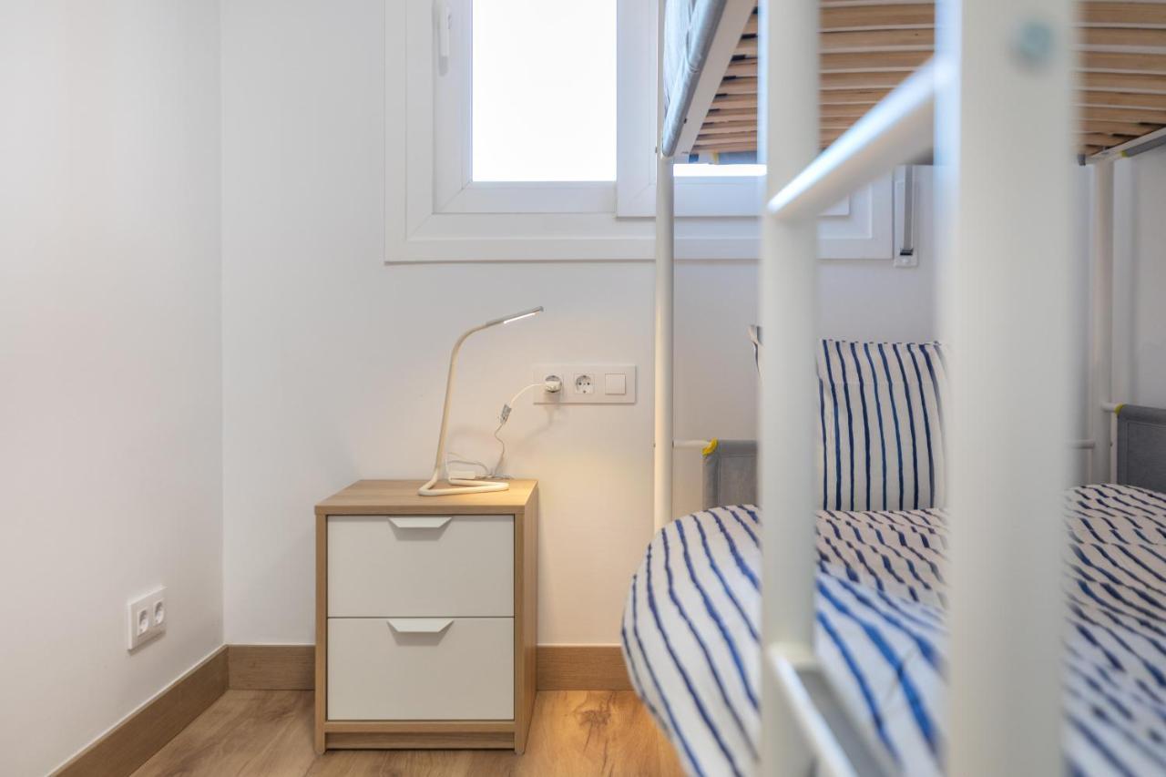 Hauzify I Apartament Big Family Сан-Фелиу-де-Гишольс Экстерьер фото